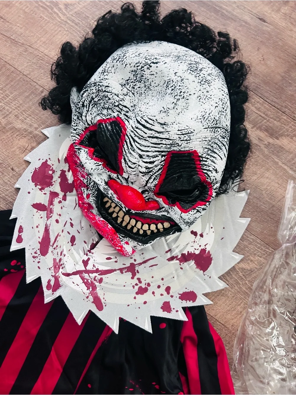 California Costumes red and Black Killer Klown Costume